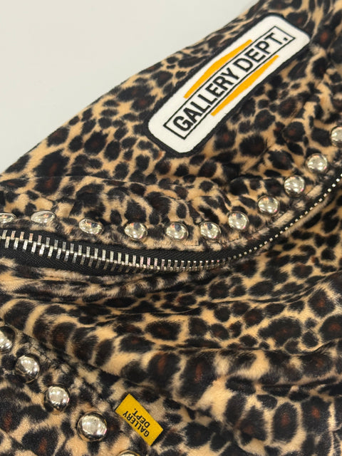 GALLERY DEPT. TRAVEL SACK cheetah