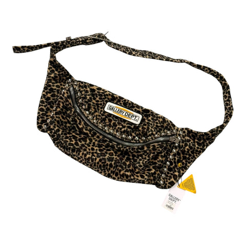 GALLERY DEPT. TRAVEL SACK cheetah